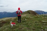 87 Saliamo al Monte Avaro sferzati dal vento freddo